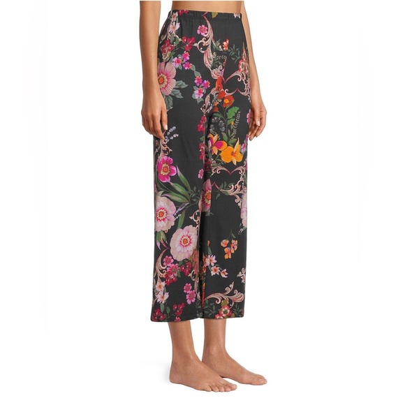 NEW! Johnny Was Capsleeve Cap Sleeve Pajama Set Top & Pants NWT - Picture 5 of 10